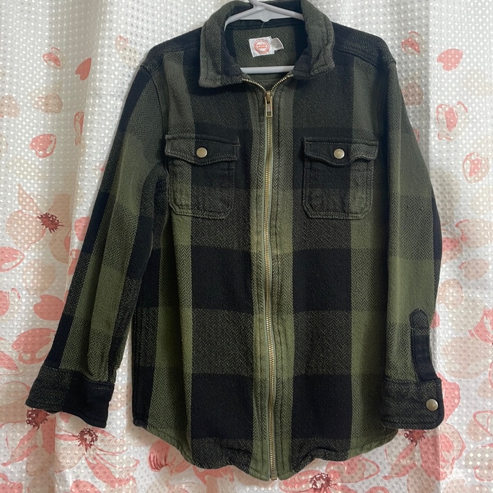 Wonder Nation Flannel size 8 Boys long sleeve
